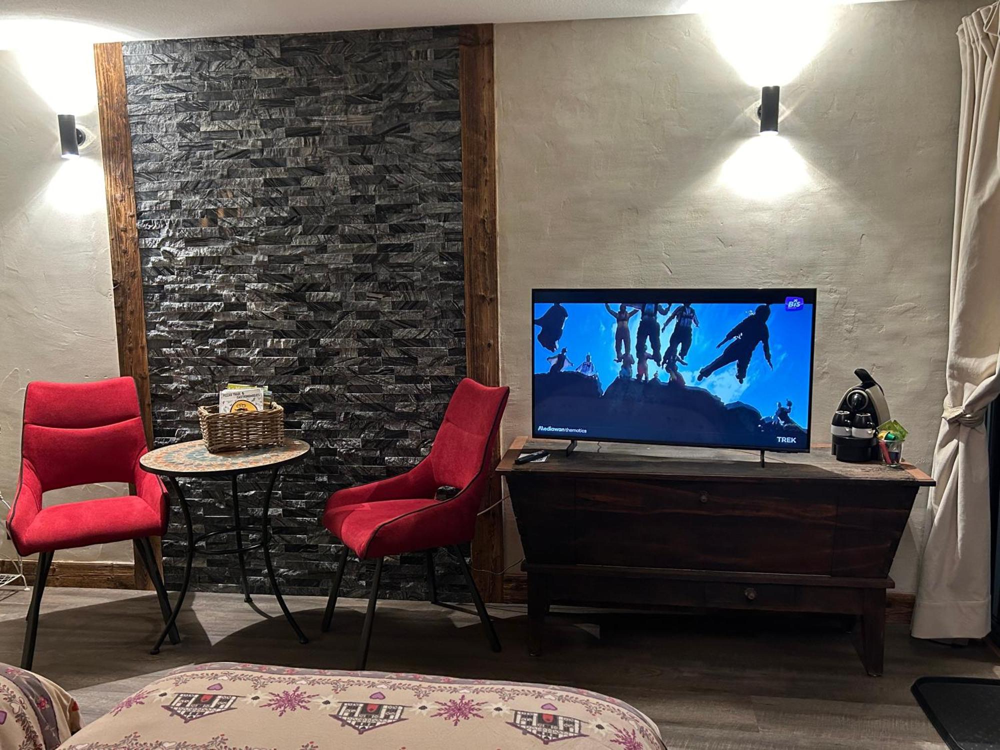 Escargot De Neige Bed & Breakfast Ла Брес Екстериор снимка